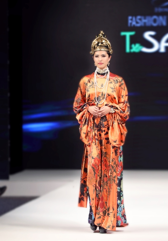 local designer introduces vietnamese heritage at london fashion week picture 1