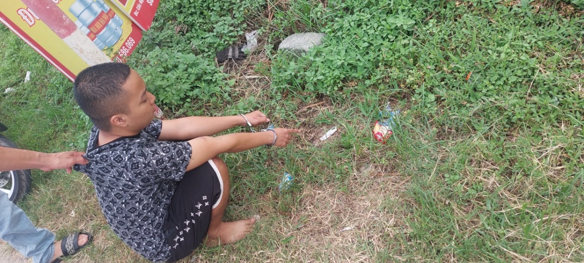 Đâm chết người từ thách thức tại quán bia