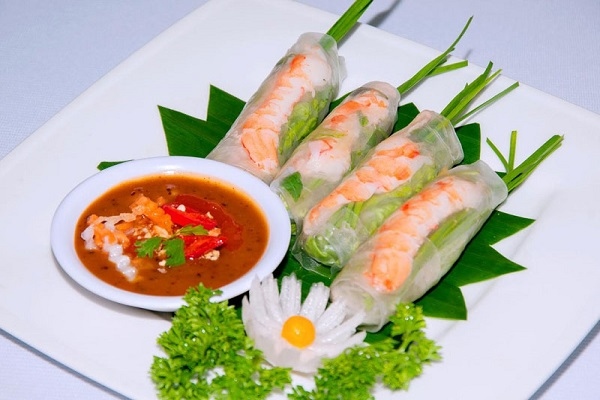 rough guides recommends top 9 must-try vietnamese dishes picture 1