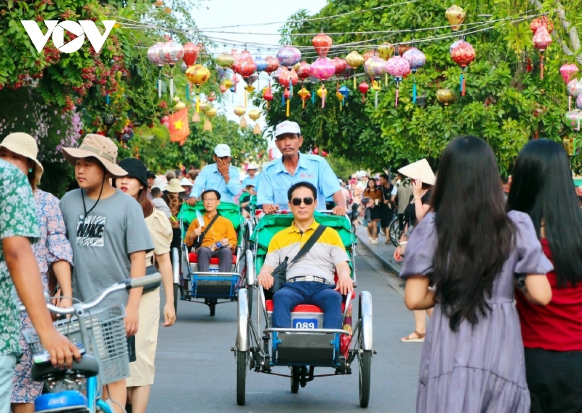 indian media calls hoi an a perfect place for culturally inclined travelers picture 1