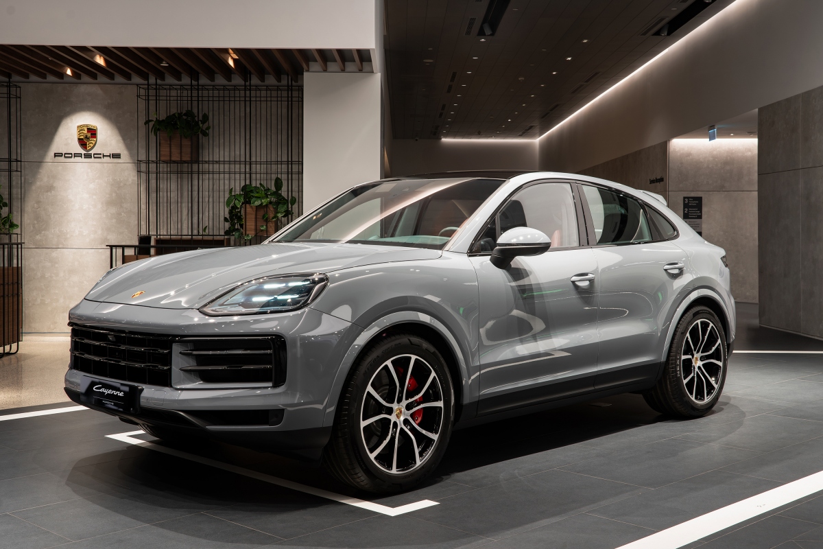 Porsche Cayenne 2024 ra mắt tại Việt Nam, giá từ 5,56 tỷ đồng