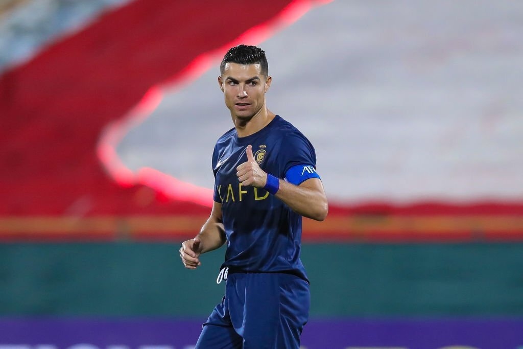 ronaldo cham moc lich su trong ngay ra mat cup c1 chau A hinh anh 2