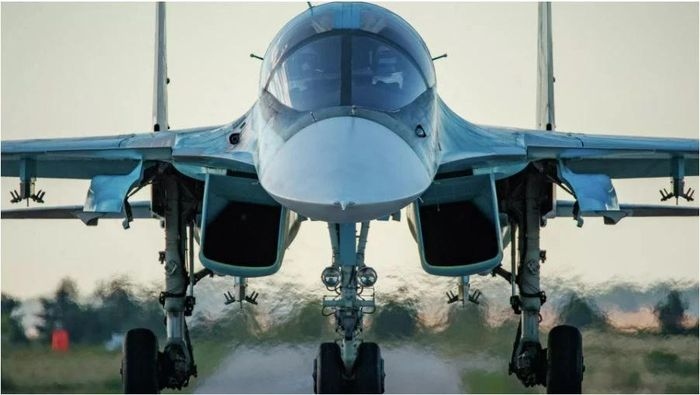  xe tang bay su-34 cua nga lan dau phong ten lua hanh trinh tan cong ukraine hinh anh 1