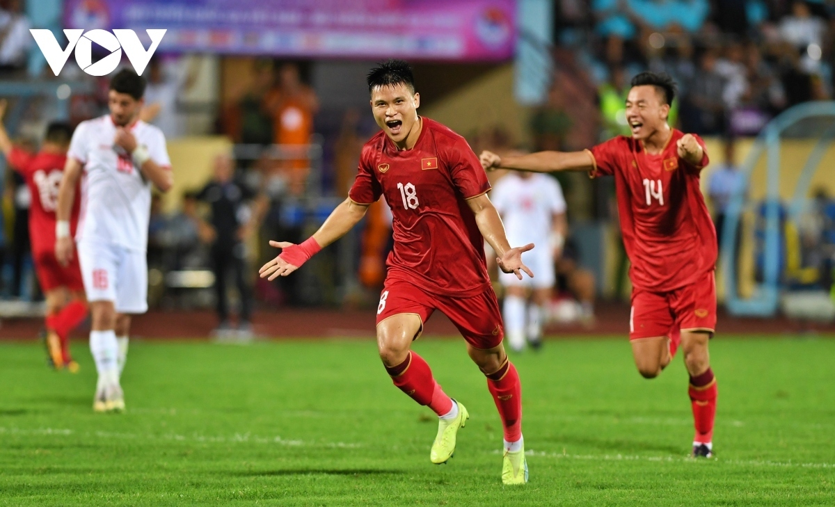công phượng cùng văn toàn tỏa sáng, Đt việt nam thắng dễ Đt palestine hình ảnh 4 cong phuong cung van toan toa sang, Dt viet nam thang de Dt palestine hinh anh 4