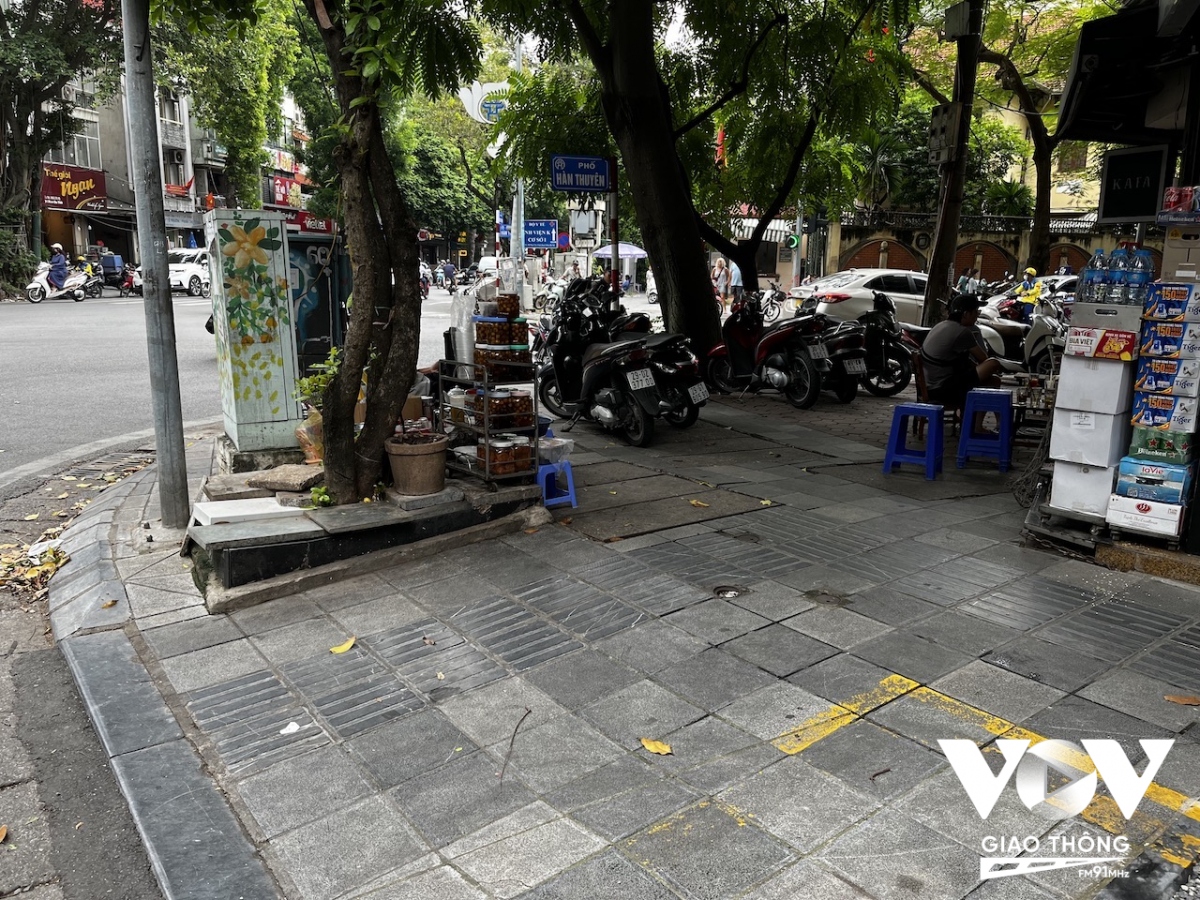 làn đường dành riêng cho người khiếm thị Đừng làm cho có hình ảnh 6 lan duong danh rieng cho nguoi khiem thi Dung lam cho co hinh anh 6