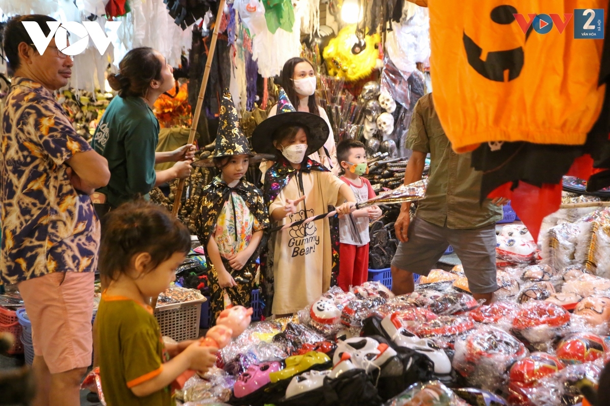 halloween atmosphere coming early to vietnamese capital picture 13