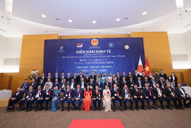 second overseas vietnamese economic forum opens in japan picture 1