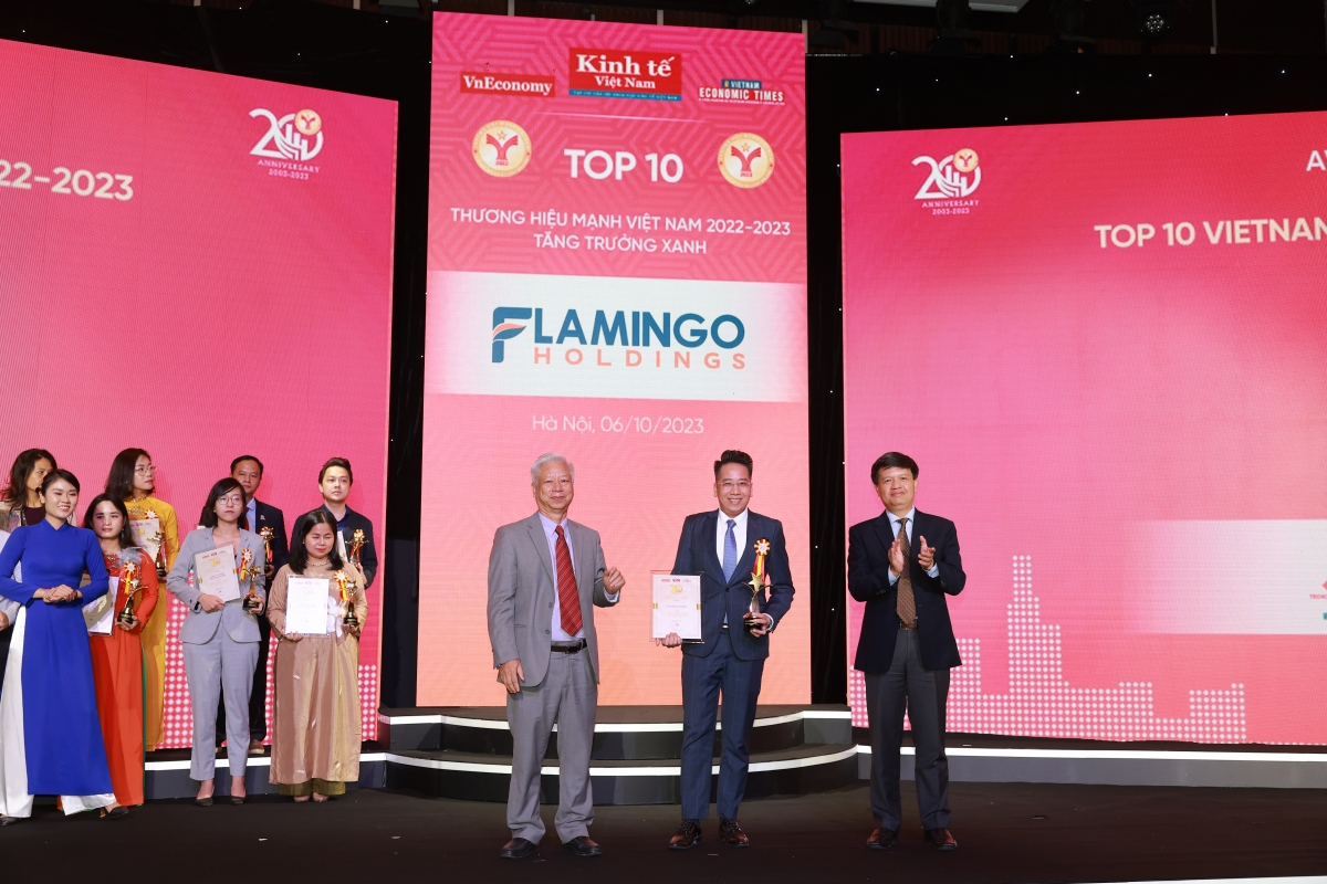 flamingo holdings duoc vinh danh tai thuong hieu manh viet nam 2023 hinh anh 1