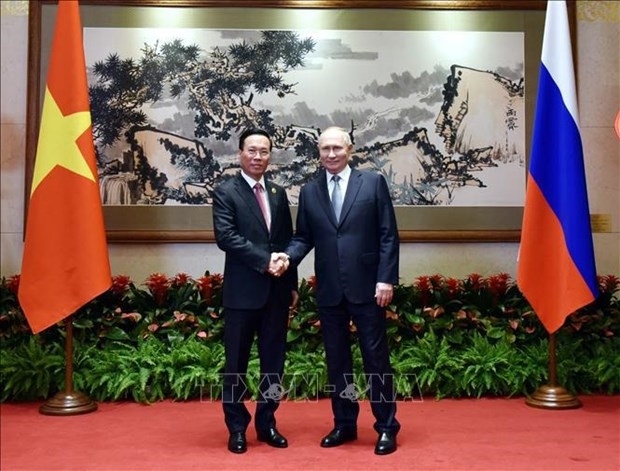president meets with russian counterpart in beijing picture 1