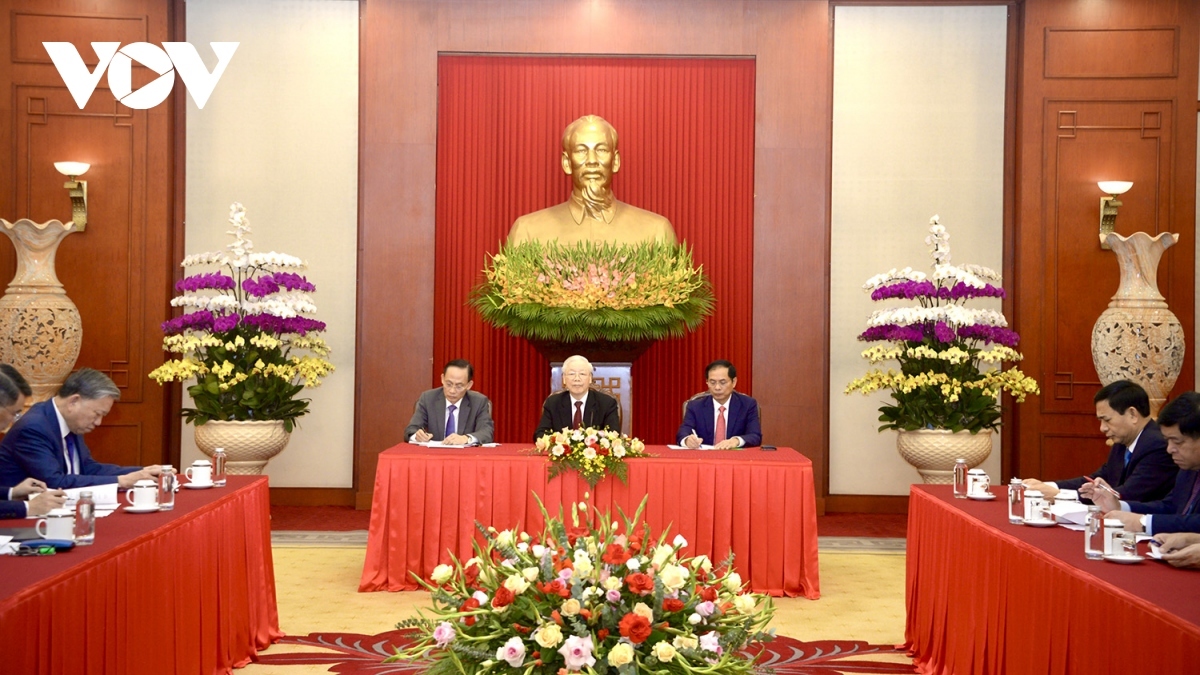 vietnam gives high priority to strengthening strategic partnership with france picture 2 vietnam gives high priority to strengthening strategic partnership with france picture 2