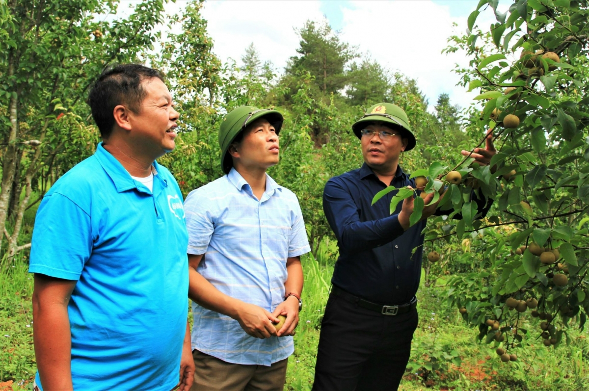 Yên Bái: Trách nhiệm nêu gương của người đứng đầu “Vì hạnh phúc của nhân dân”