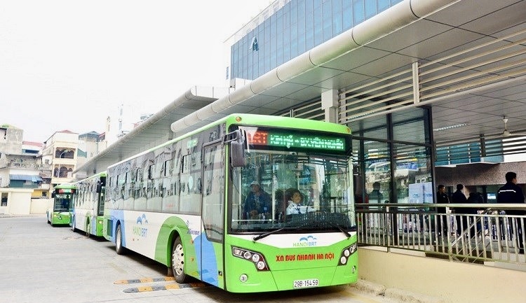 hanoi s public transport serves over 417 million passengers in 9 months picture 1