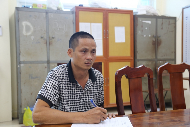 Giả khách massage, chém trọng thương nữ nhân viên