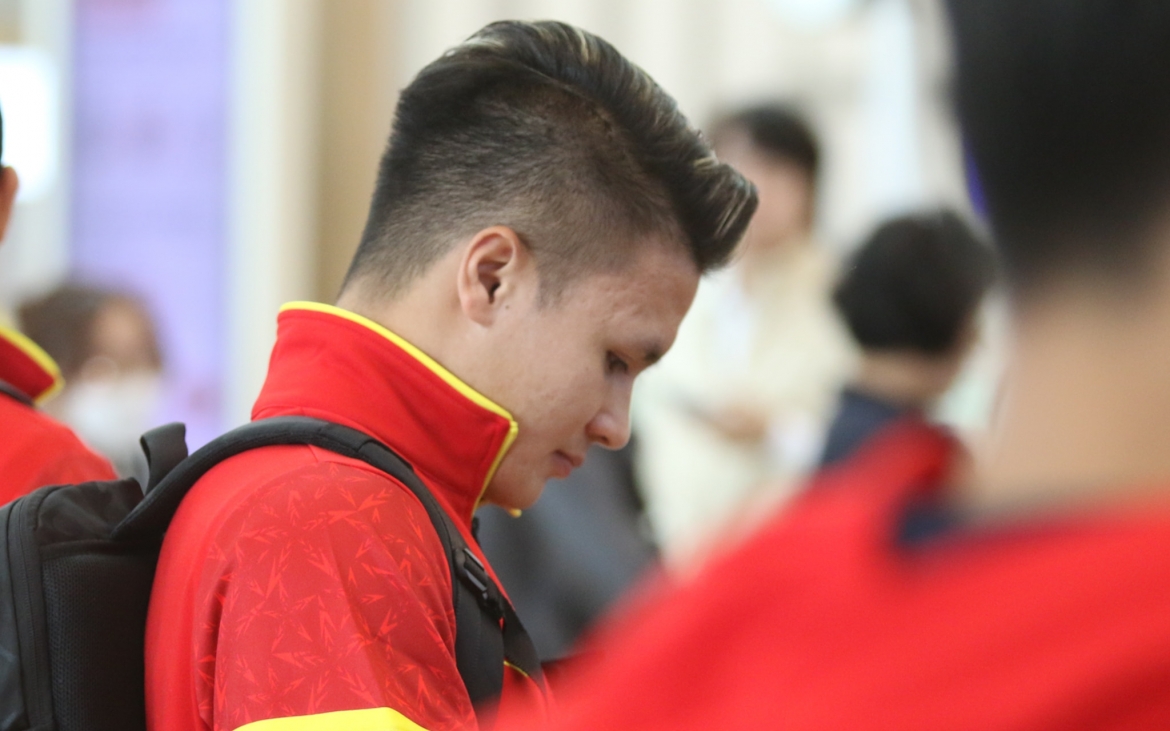 Dt viet nam ve nuoc voi hanh trang 3 that bai, 10 ban thua, 0 ban thang hinh anh 6