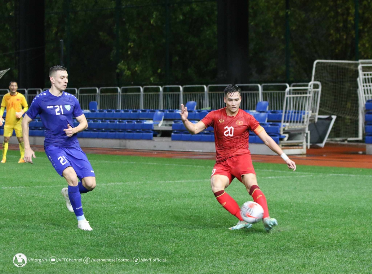 du am Dt viet nam 0-2 Dt uzbekistan cong thu tran ngap au lo hinh anh 2