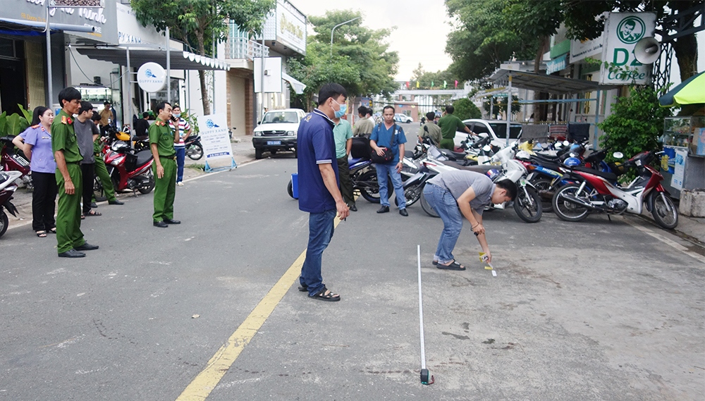 an giang tam giu hinh su thieu nien dam chet nguoi o quan bida hinh anh 1