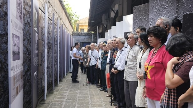 hoa lo prison exhibition recalls liberation of hanoi picture 1