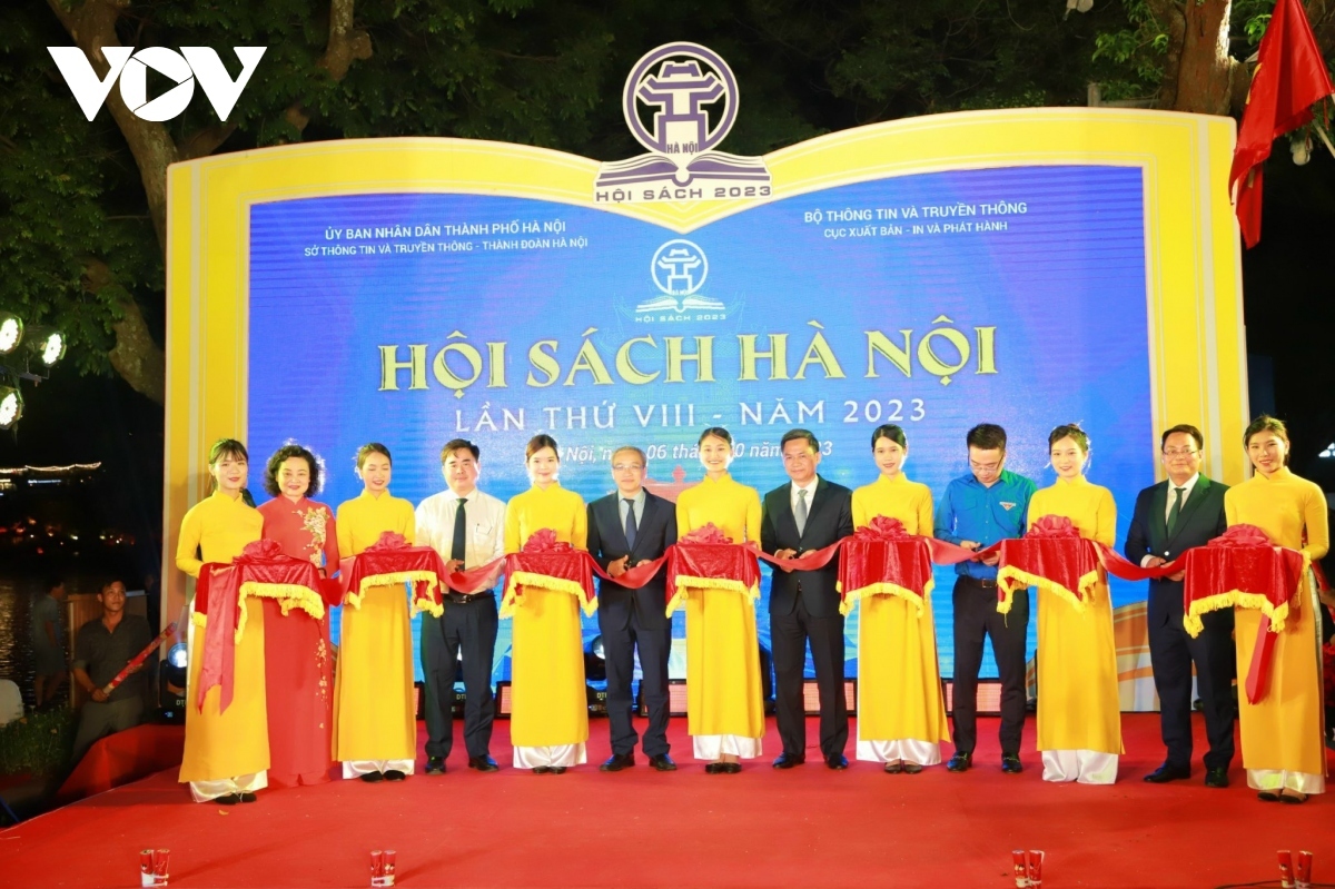 hanoi book fair marks 69 th anniversary of capital liberation day picture 1