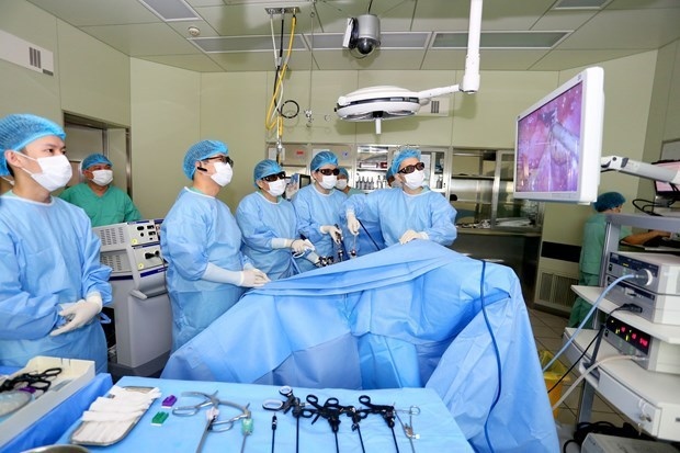 hue central hospital wins first prize at asean colorectal surgeon competition picture 1