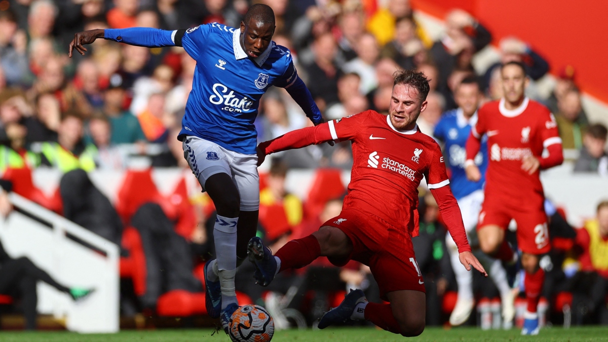 salah ghi cú đúp, liverpool tạm dẫn đầu ngoại hạng anh hình ảnh 9 salah ghi cu dup, liverpool tam dan dau ngoai hang anh hinh anh 9