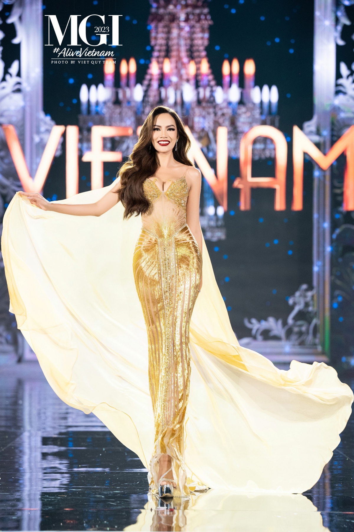 Vietexplorer.com - Vietnamese beauty shines in MGI 2023 Top 10 Swimsuit ...