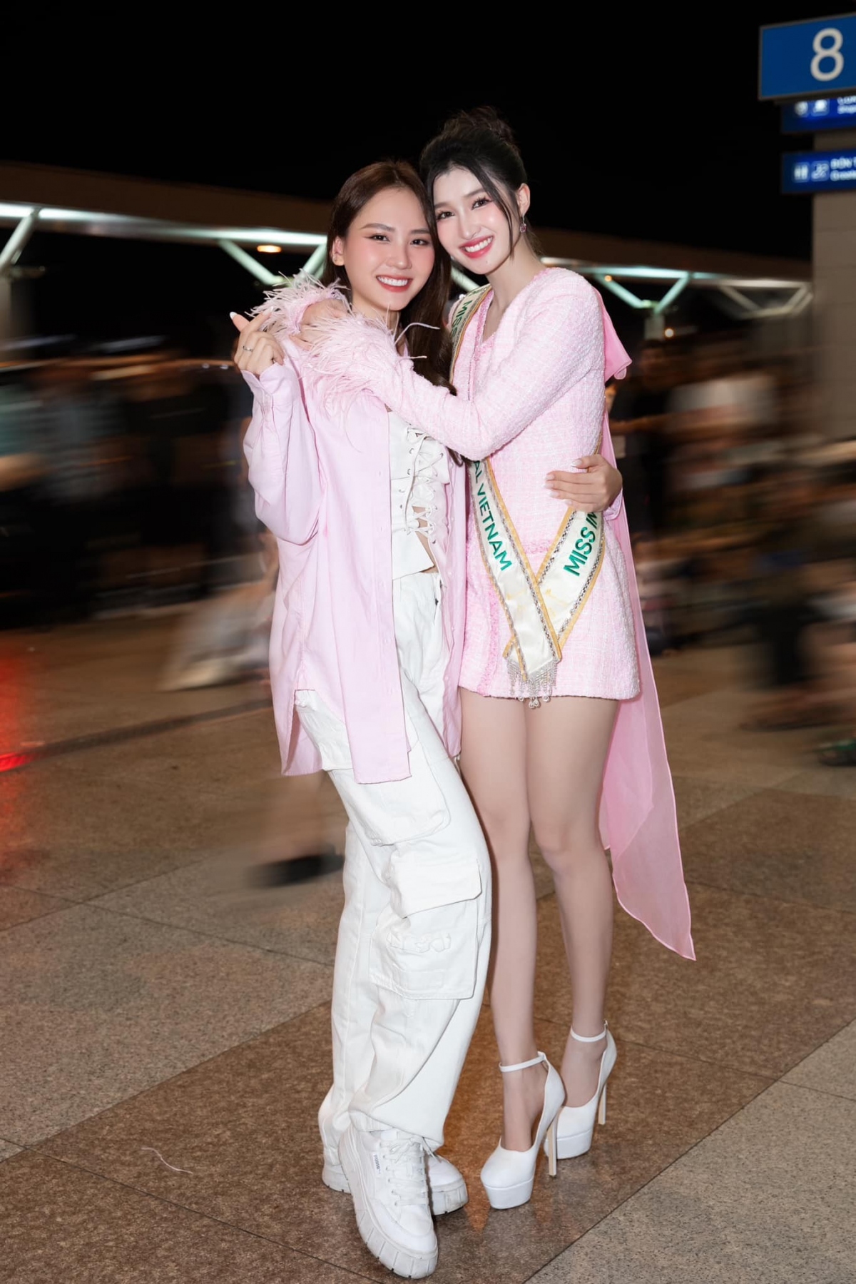 phuong nhi departs for miss international 2023 in japan picture 4