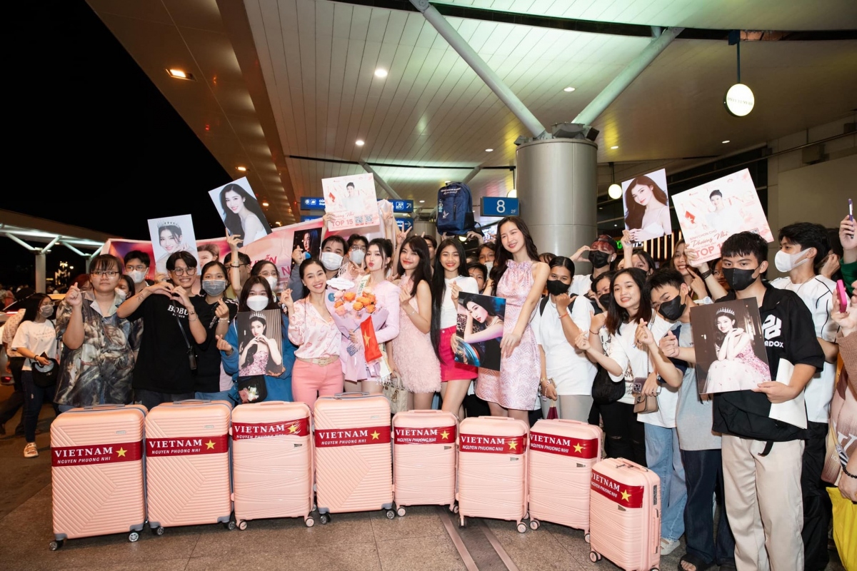phuong nhi departs for miss international 2023 in japan picture 9