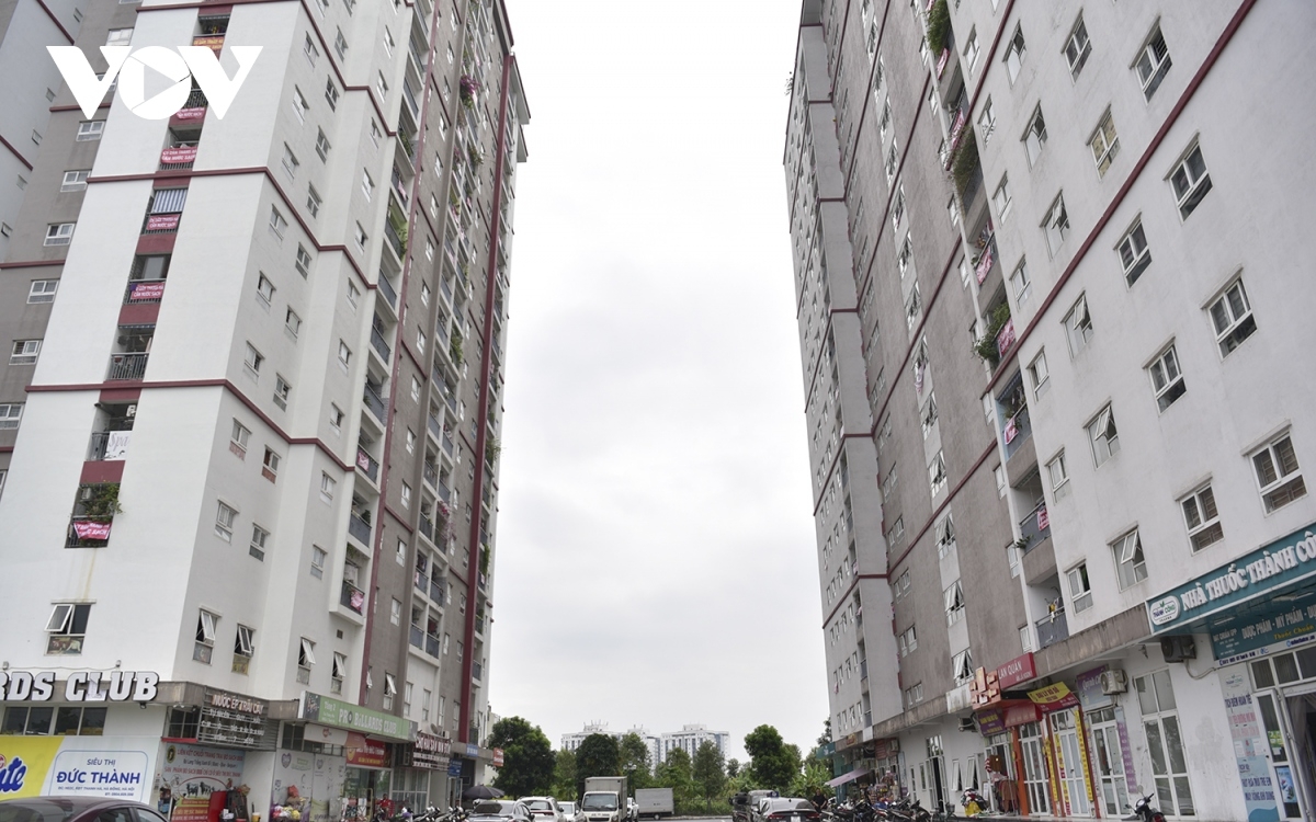 Thực hư nước bẩn giá cao