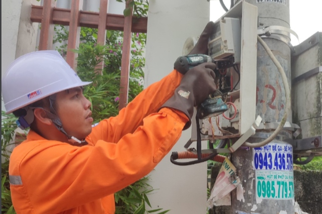 Sản lượng điện thương phẩm 9 tháng của EVNNPC tăng 3,08%