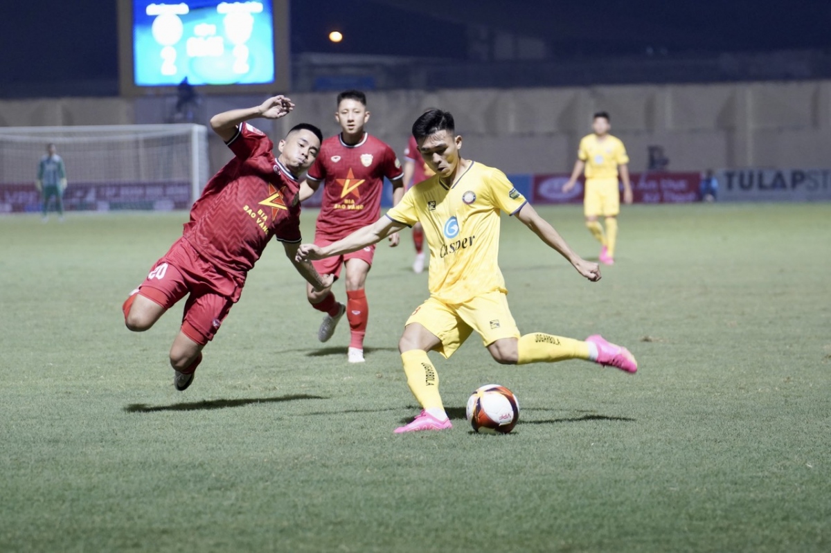 ket qua vong 2 v-league 2023 2024 viettel fc chia diem kich tinh cung thanh hoa hinh anh 2