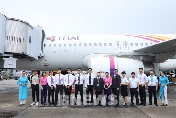 thai airways resumes flights connecting with vietnam picture 1