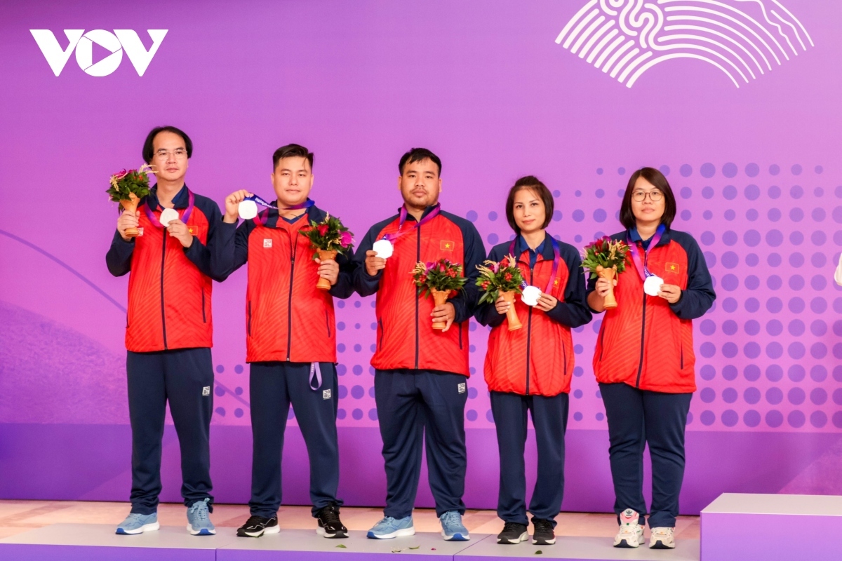 vietnamese xiangqi athletes win silver at asiad 19 picture 1