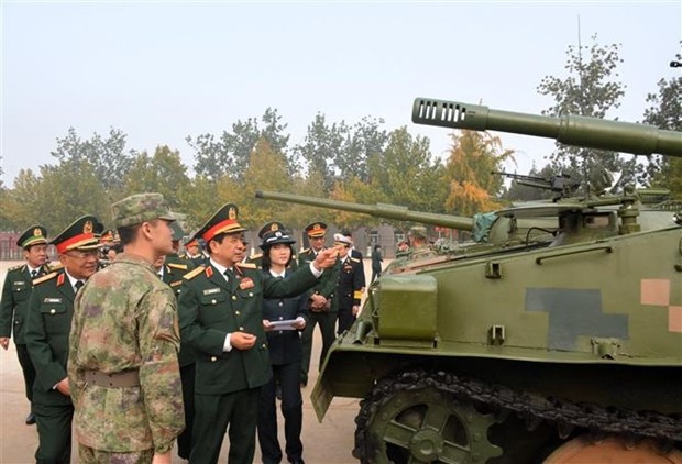vietnam, china step up cooperation in military scientific research picture 1