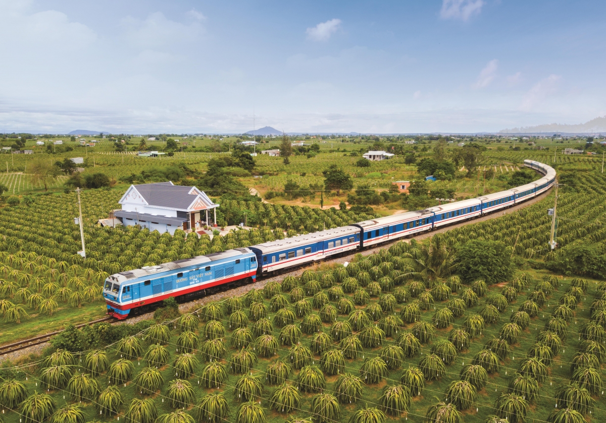 Louis Vuitton keen to launch luxury antique train on North-South route