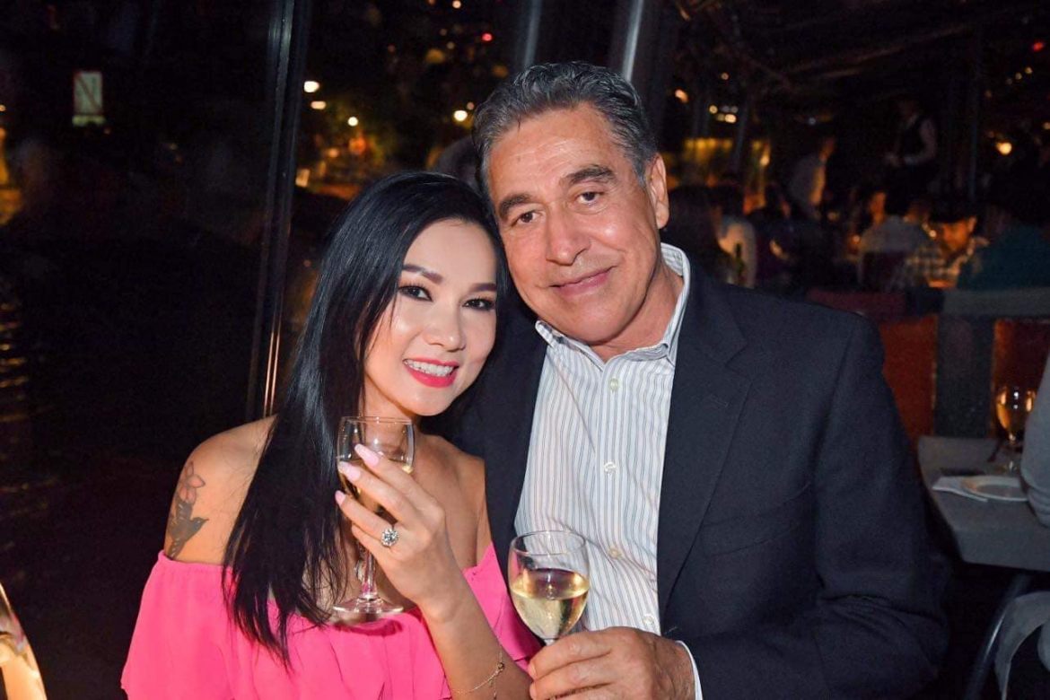 ca si kavie tran dinh hon ban trai ceo o my hinh anh 2