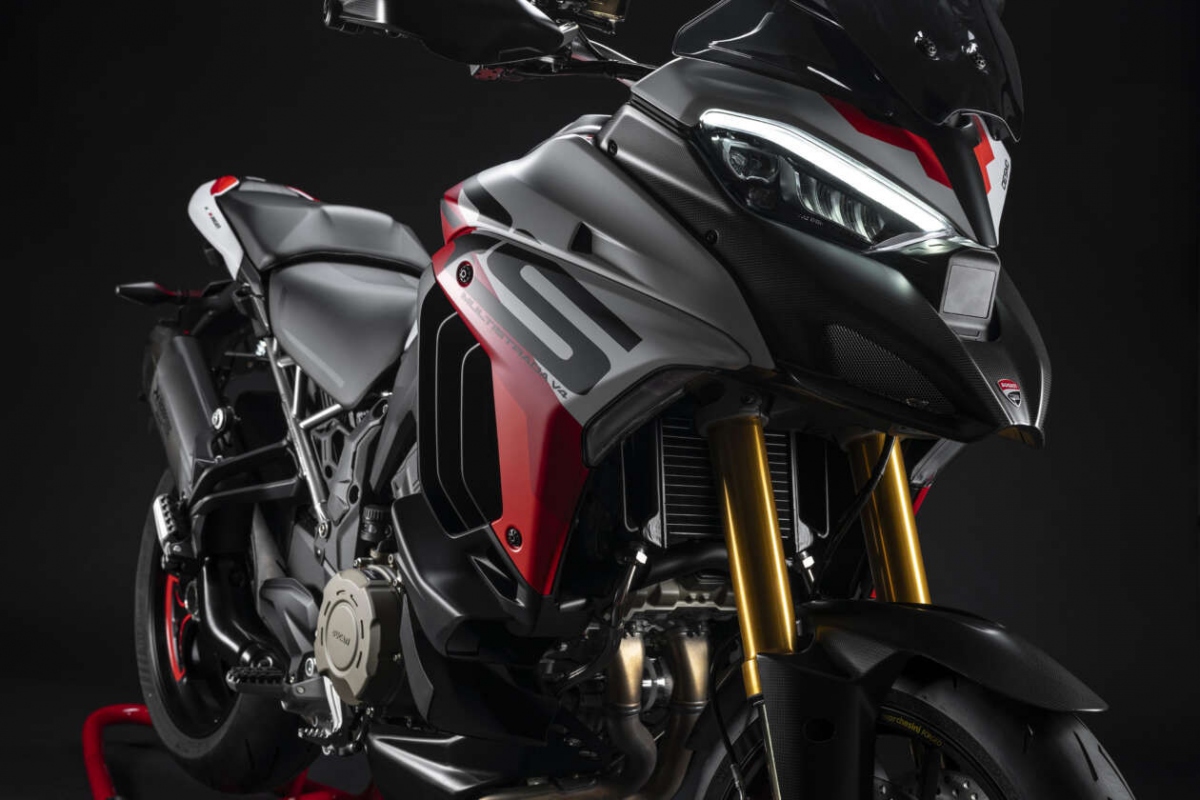 Ducati trình làng siêu mô tô Adventure Multistrada V4 RS