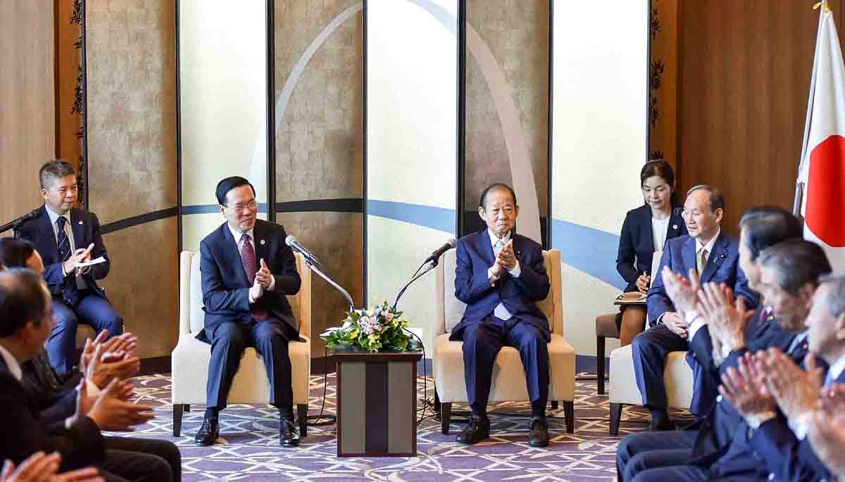 president meets japan-vietnam parliamentary friendship alliance leader picture 1