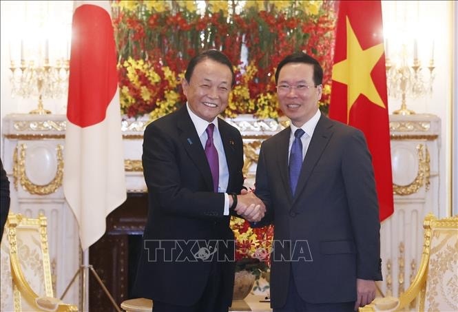 president vo van thuong hosts leaders of japanese parties, parliamentarians picture 1