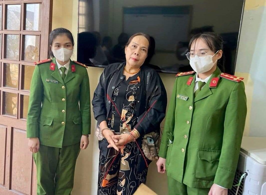bắt tạm giam bà nguyễn thu hằng vì xúc phạm tổ chức, cá nhân trên mạng xã hội hình ảnh 1 bat tam giam ba nguyen thu hang vi xuc pham to chuc, ca nhan tren mang xa hoi hinh anh 1