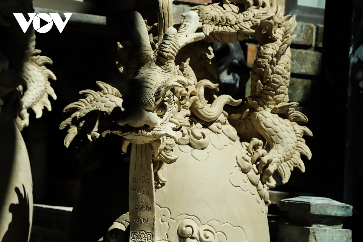 unique ceramic articles to welcome lunar year of dragon 2024 picture 6