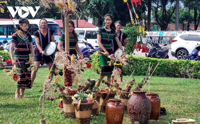 festival honouring central highlands cultural values excites crowds picture 6