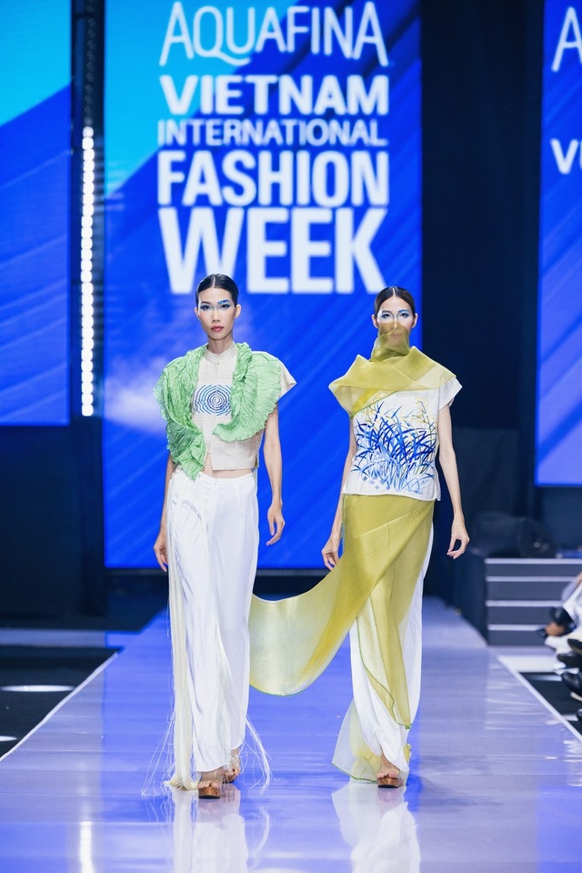 three young designers open vietnam international fashion week 2023 picture 3