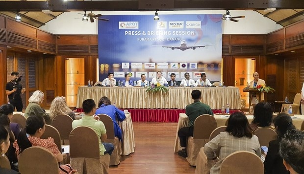 da nang city hosts apot forum 2023 picture 1