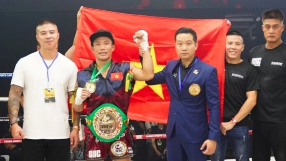 muay thai fighter minh phat wins world belt on home turf picture 1