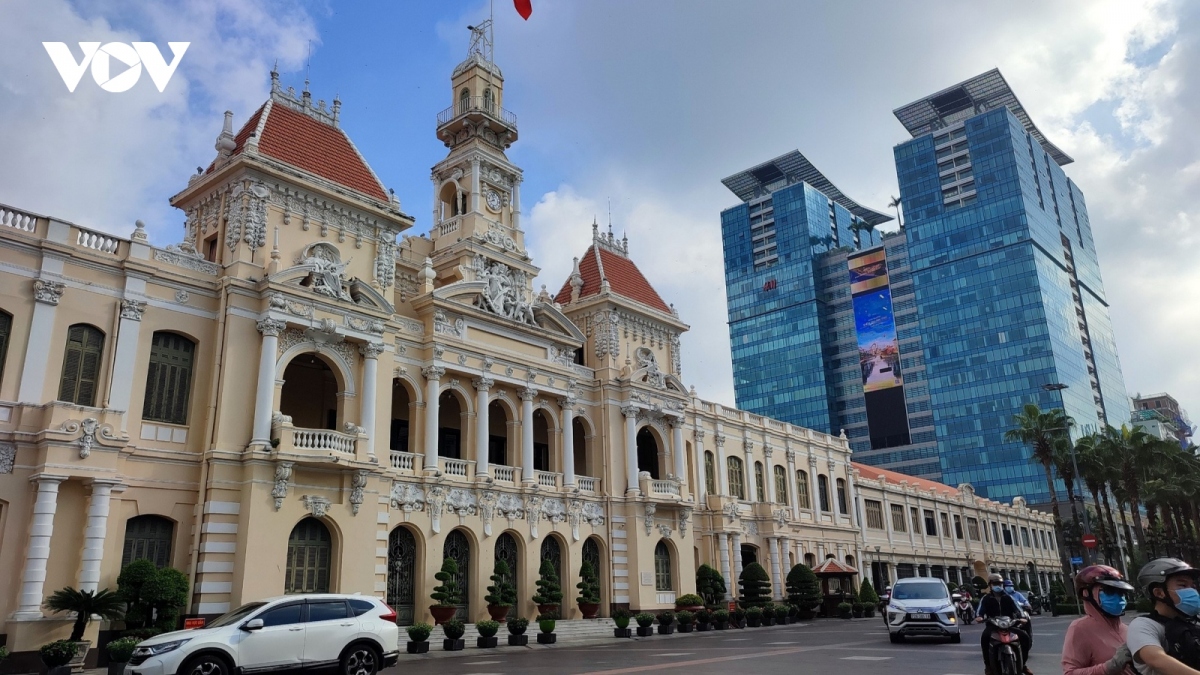 ho chi minh city aims to welcome six million foreign arrivals in 2024 picture 1