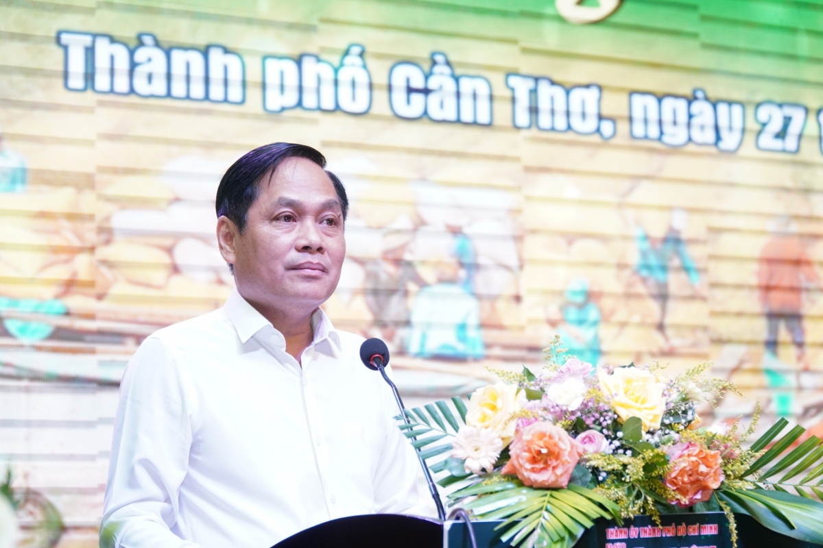 Phó Chủ tịch UBND TP. Cần Thơ Nguyễn Văn Hồng xin nghỉ công tác