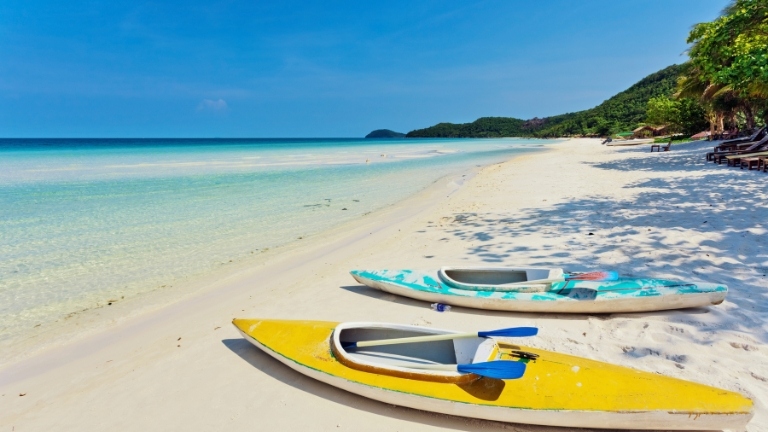 us travel guide reveals 10 best beaches in vietnam picture 1