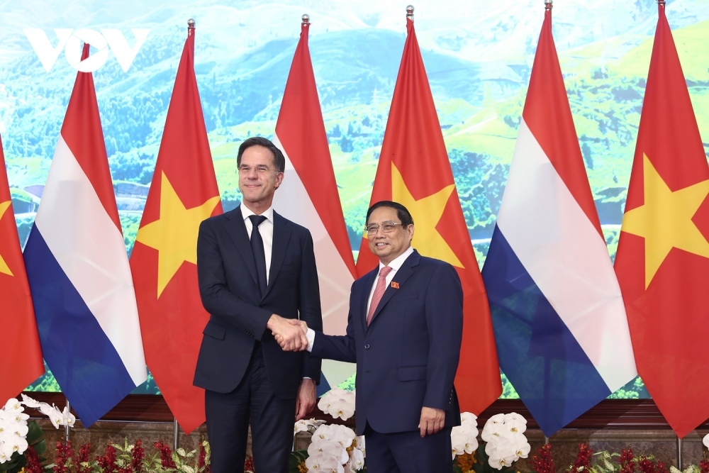 pm chinh hosts welcome ceremony for dutch counterpart picture 8 pm chinh hosts welcome ceremony for dutch counterpart picture 8