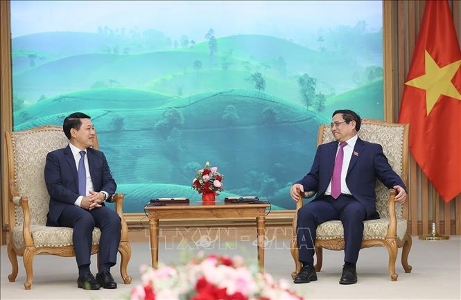 state and government leaders host lao deputy pm and foreign minister picture 2