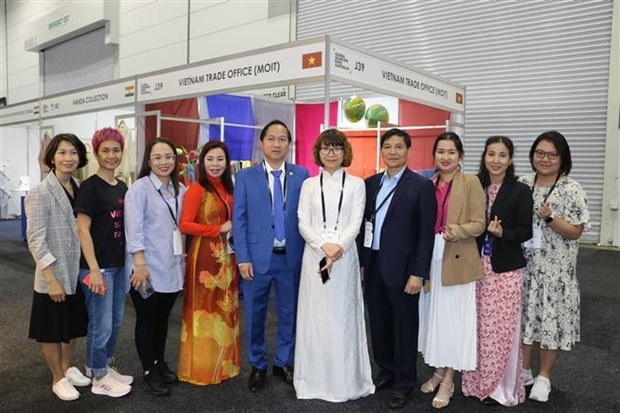 vietnam s garment products introduced at global sourcing expo australia 2023 picture 1